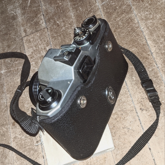 Pentax SLR K1000 - Picture 3 of 4